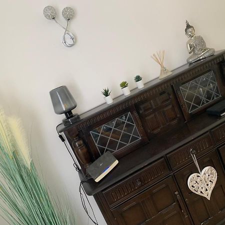 Shore Lodge. 4 Bed Bungalow Only Mtrs From The Beach. Sleeps 8 Sutton-on-Sea Εξωτερικό φωτογραφία